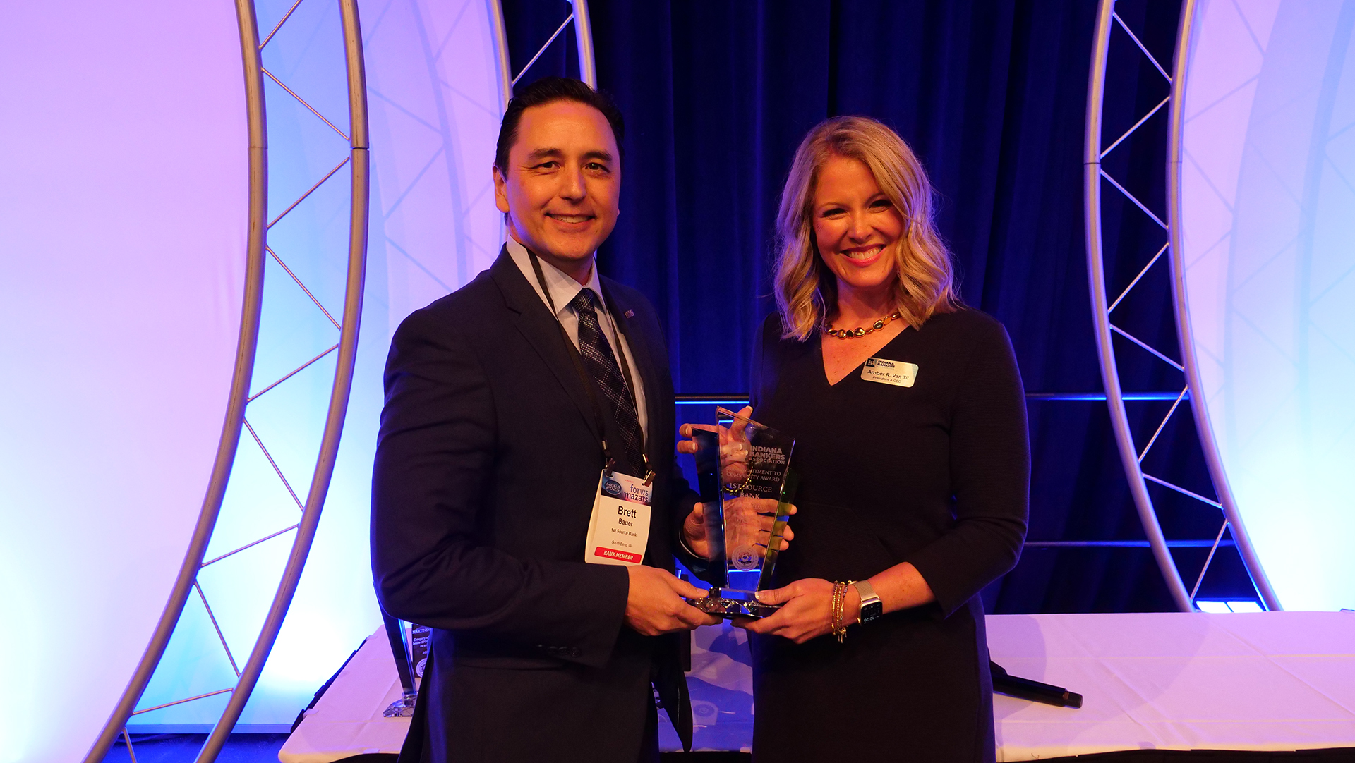 1st Source Bank receives the 2024 Commitment to Community Award